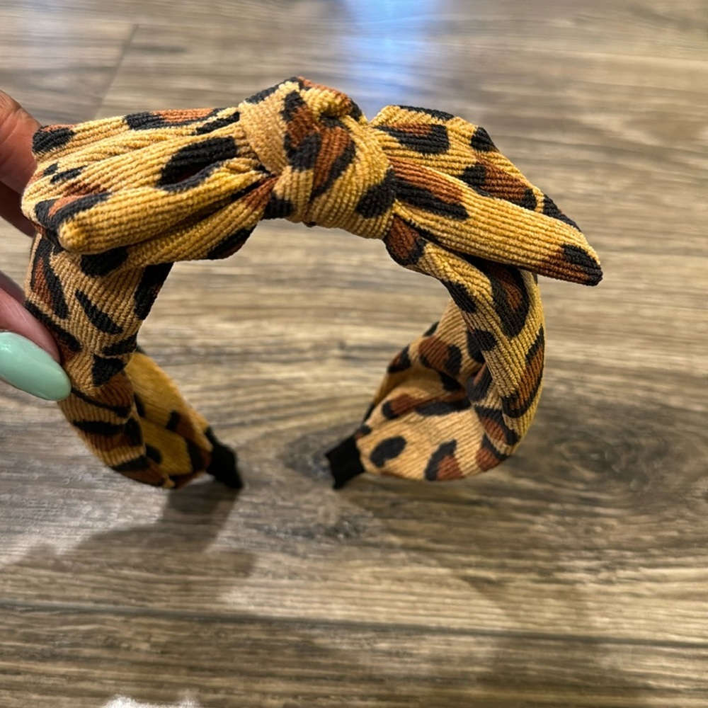 Leopard print head band